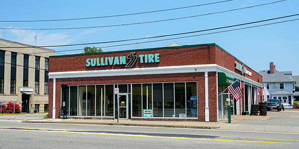 photo of the storefront
