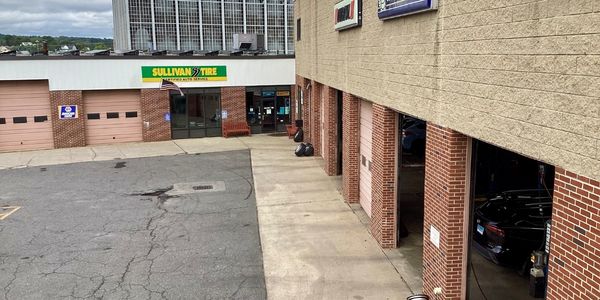 photo of the storefront